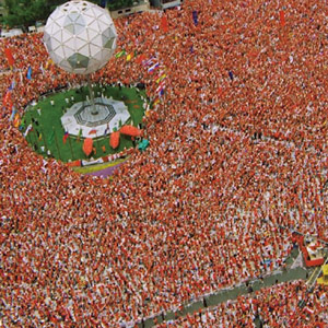 FCスカヴァティ 赤から紫へ